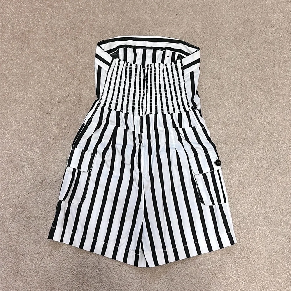 Striped romper - Picture 3 of 3